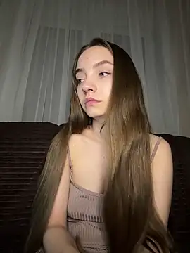 BarbaraFantasy online show from October 18, 2025, 9:37 pm