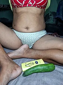 Priya Bong online show from October 17, 2025, 2:59 am