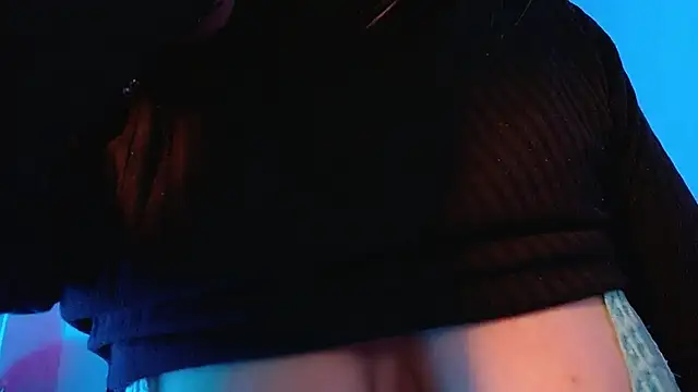 AnnaliOlsenX online show from December 30, 2024, 8:25 pm