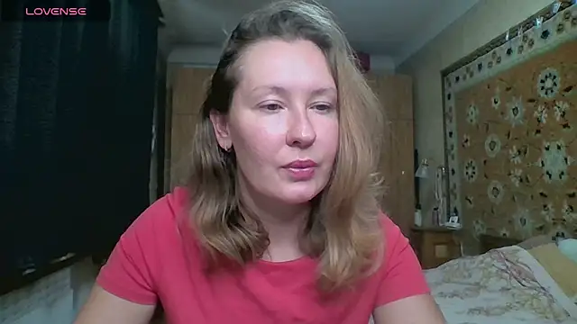 AnnaXLovers online show from September 18, 2025, 11:34 am