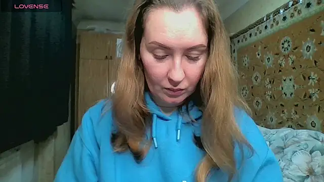 AnnaXLovers online show from February 16, 2026, 12:56 pm