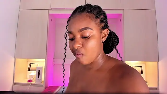 tamaraa smiith online show from January 18, 2025, 5:48 pm