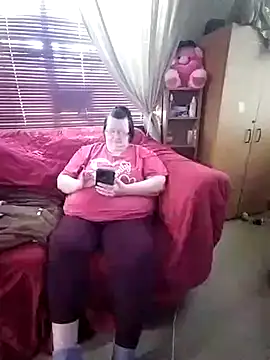 Snapshot of Bayou_Woman68 chatting on April 7, 2026, 6:19 pm Bayou Woman68 online show from April 7, 2026, 6:19 pm