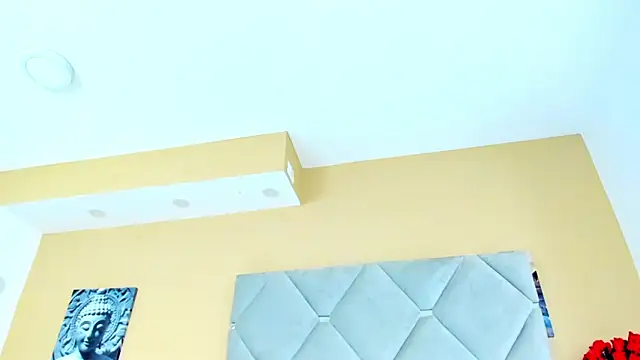 Adelehottman online show from January 29, 2025, 12:13 pm