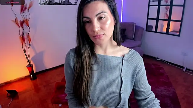 Elizabeth taylor b online show from February 25, 2025, 9:46 pm