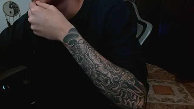 aaron blug online show from September 8, 2025, 10:31 pm