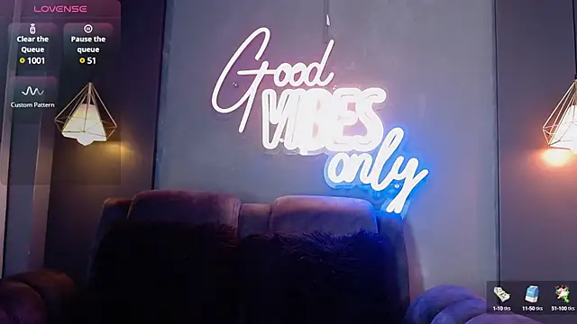 LOLIITA  LOVE online show from January 8, 2025, 6:09 pm