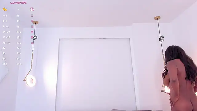  huge boobs ebony online show from March 18, 2025, 10:37 pm