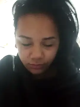  Miaaleon online show from February 19, 2025, 10:23 am