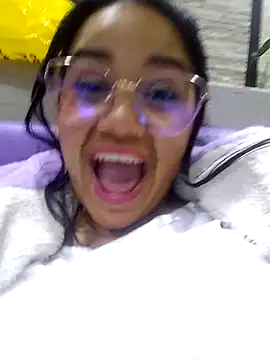  Miaaleon online show from March 8, 2025, 1:39 am