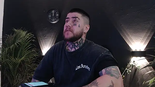 Ash gusbig online show from March 15, 2025, 1:18 pm