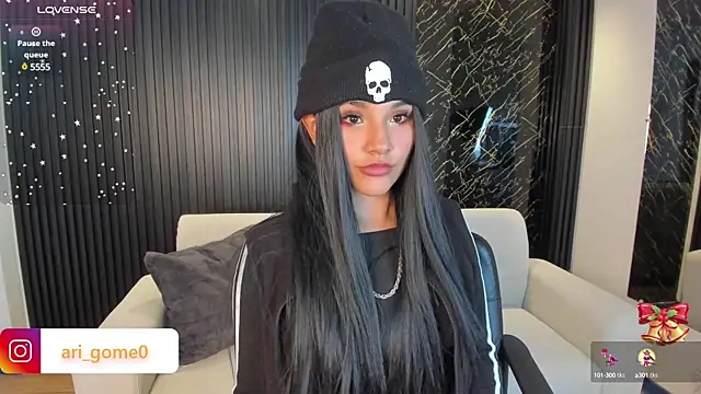 ArigyGomez online show from December 31, 2024, 7:29 pm