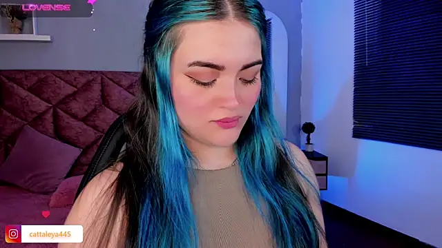 cattaleya    online show from January 25, 2025, 6:34 am