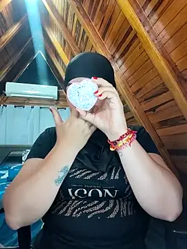 AmbarBurhan online show from September 15, 2025, 5:57 pm