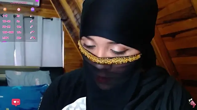 AmbarBurhan online show from October 21, 2025, 4:08 pm