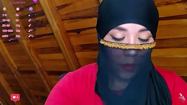 AmbarBurhan online show from October 25, 2025, 4:13 pm