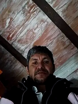 TattyFoxglove online show from April 21, 2026, 2:51 am