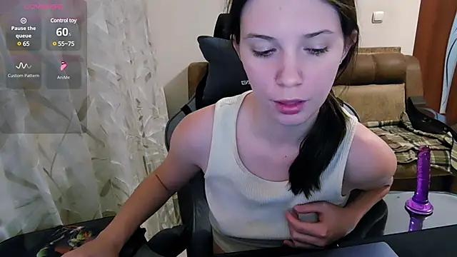 Snapshot of _BondiXUrban_ chatting on January 5, 2025, 8:00 pm BondiXUrban online show from January 5, 2025, 8:00 pm