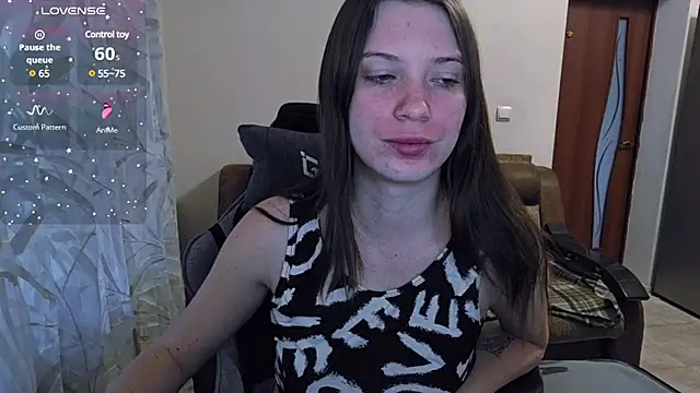 Snapshot of _BondiXUrban_ chatting on March 11, 2025, 4:54 am BondiXUrban online show from March 11, 2025, 4:54 am