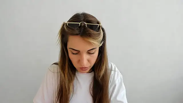 Summmmersky online show from March 21, 2025, 12:06 pm