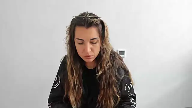 Summmmersky online show from October 20, 2025, 9:43 am