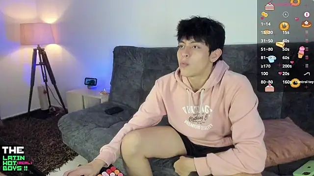 MyLatinHotBoys online show from February 11, 2025, 11:44 pm