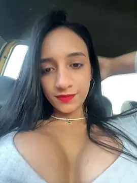 UrNewFantasy online show from February 15, 2025, 3:39 pm