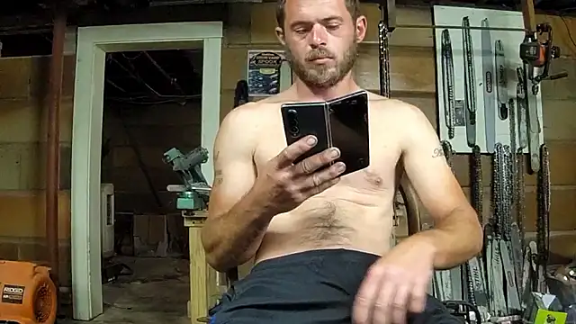 Bigoleslong98765 online show from October 4, 2025, 5:27 am