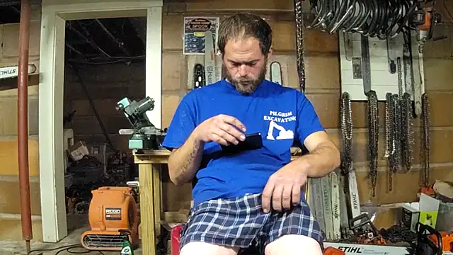 Bigoleslong98765 online show from November 11, 2025, 9:26 pm