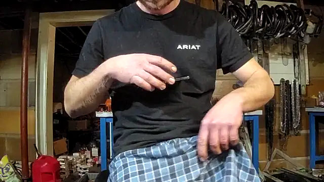 Bigoleslong98765 online show from February 25, 2026, 6:56 am