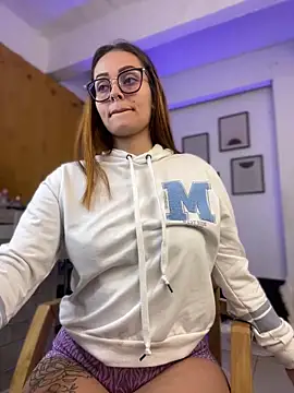 Miss-Abbii online show from February 16, 2025, 11:16 pm