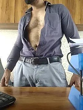 indianguy89 online show from March 18, 2026, 10:51 am