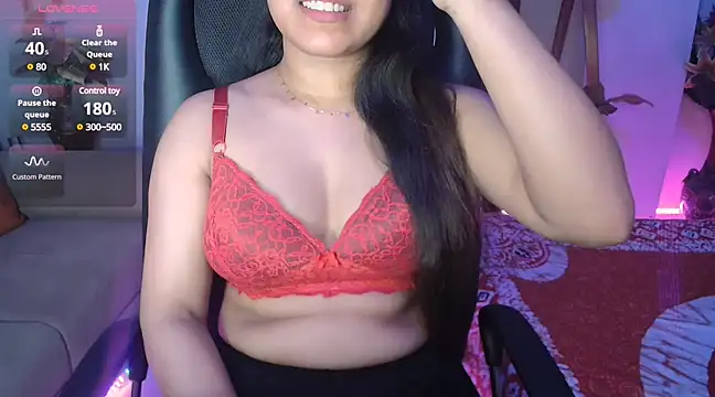 Most-Beautiful-Queen online show from March 18, 2025, 7:20 pm