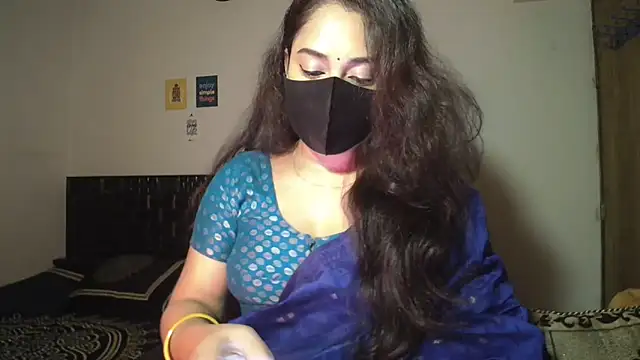 Most-Beautiful-Queen online show from April 13, 2026, 7:41 pm