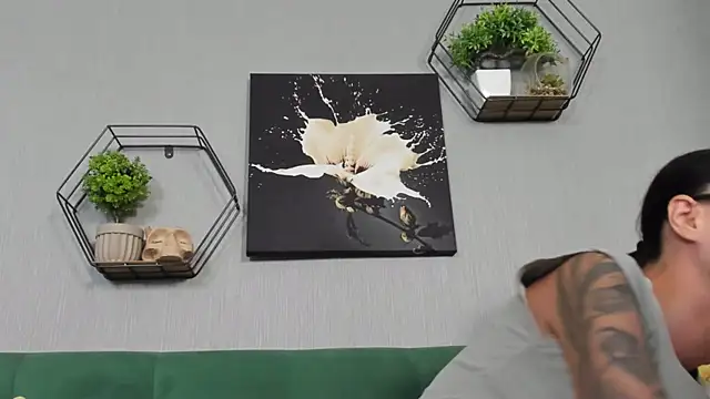 IzabelllNoir online show from September 9, 2025, 8:03 am