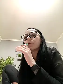 IzabelllNoir online show from February 26, 2026, 10:09 pm