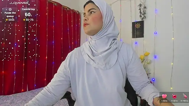 AishaAmin  online show from April 21, 2026, 12:11 pm