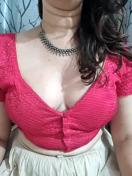 Snapshot of Brown_Maxi chatting on March 2, 2025, 6:30 pm Brown Maxi online show from March 2, 2025, 6:30 pm