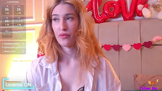 SerenaBennet online show from February 19, 2025, 11:36 pm