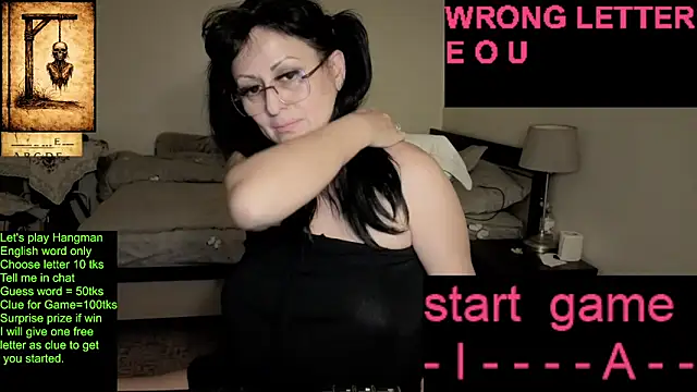 YourDreamLoverr online show from April 10, 2026, 11:53 pm