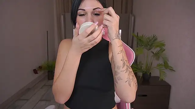 Snapshot of SonnyKage chatting on January 22, 2025, 11:53 pm SonnyKage online show from January 22, 2025, 11:53 pm