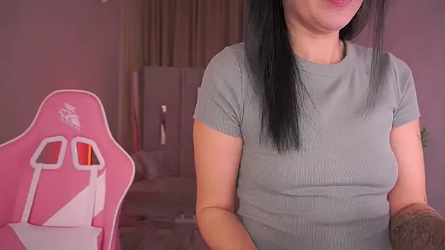 Snapshot of SonnyKage chatting on February 6, 2025, 11:58 pm SonnyKage online show from February 6, 2025, 11:58 pm