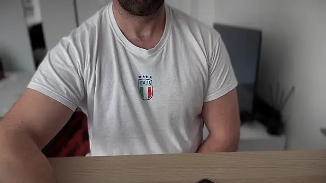 Mr Beef online show from February 17, 2025, 1:21 pm