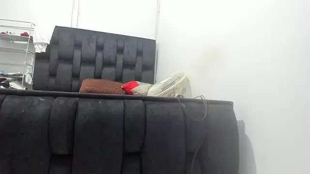 Brenda Smith69 online show from June 19, 2026, 11:52 pm