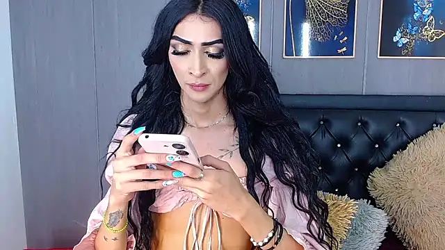 Evelynn sex  online show from January 3, 2025, 1:47 pm