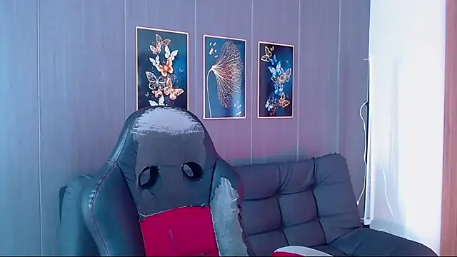 Evelynn sex  online show from September 30, 2025, 2:22 pm