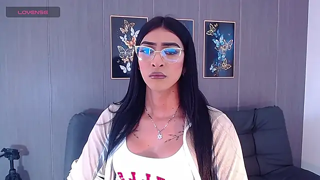 Evelynn sex  online show from November 20, 2025, 1:11 pm