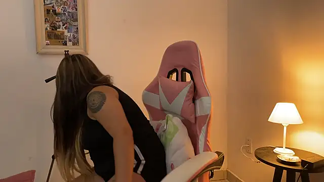 SweetPaige  online show from February 4, 2026, 3:07 pm