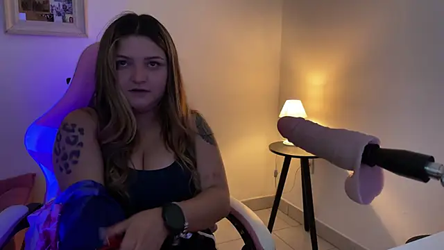 SweetPaige  online show from March 22, 2026, 5:49 pm