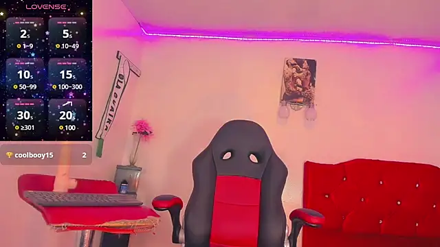 Snapshot of naomy__xx chatting on January 26, 2025, 2:56 am naomy xx online show from January 26, 2025, 2:56 am